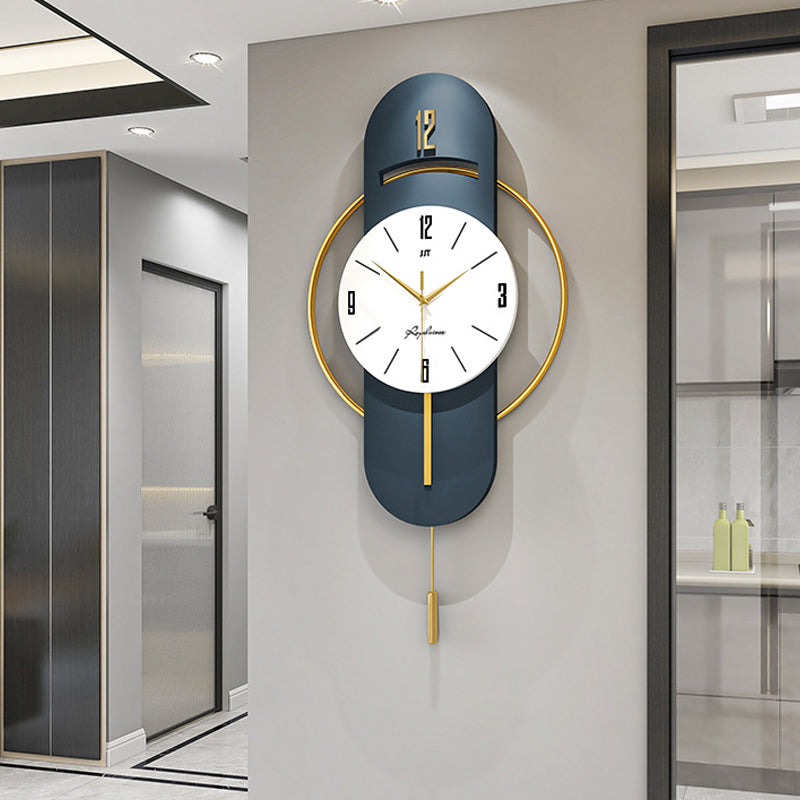 Moderne wandklok met slinger - IJzeren frame en stil uurwerk
