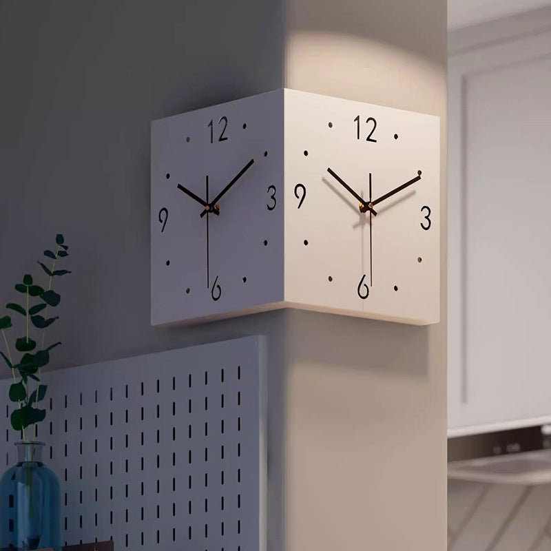 Dubbelzijdige hoekklok - Metaal met vloeiend uurwerk
