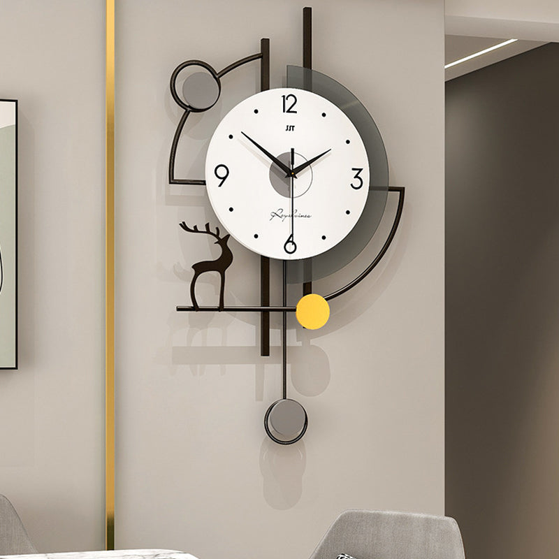 Decoratieve wandklok - IJzeren frame met stil uurwerk