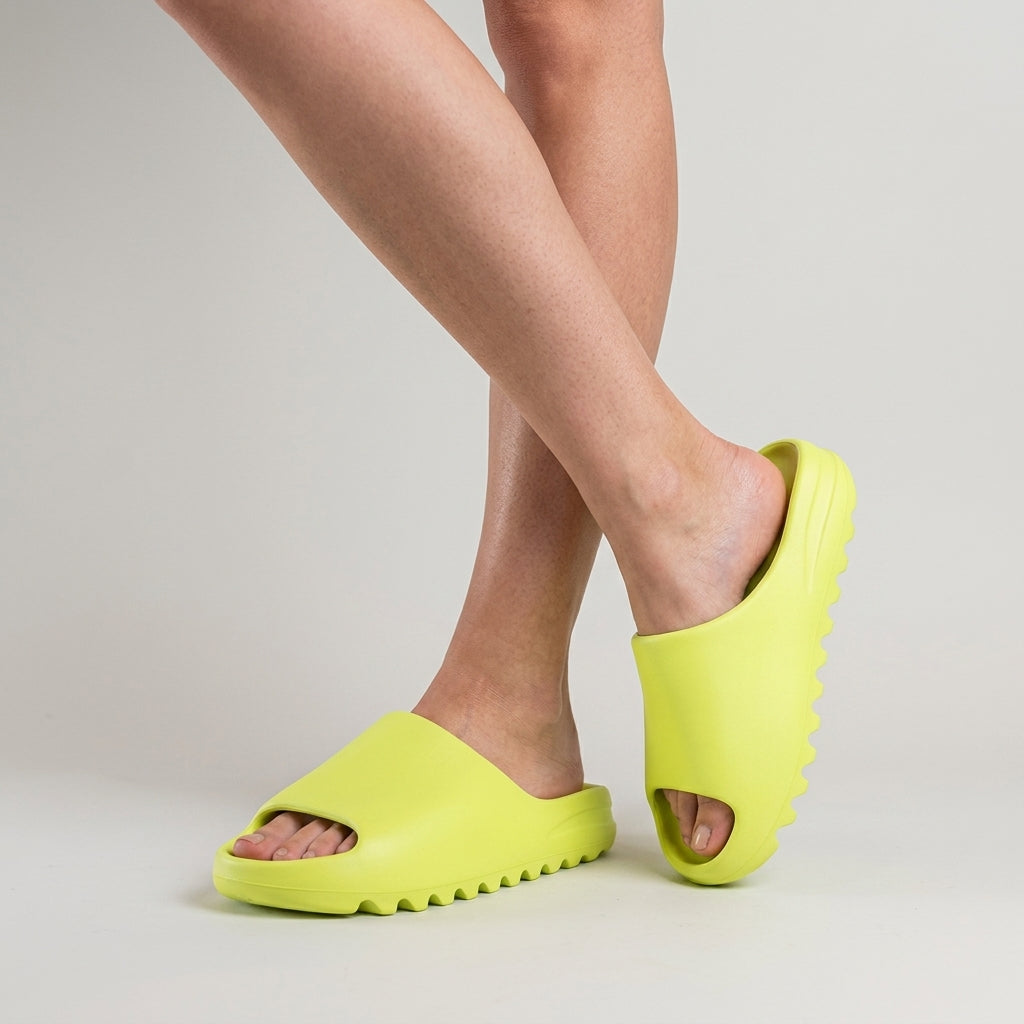 Lichte zomerslippers voor dames