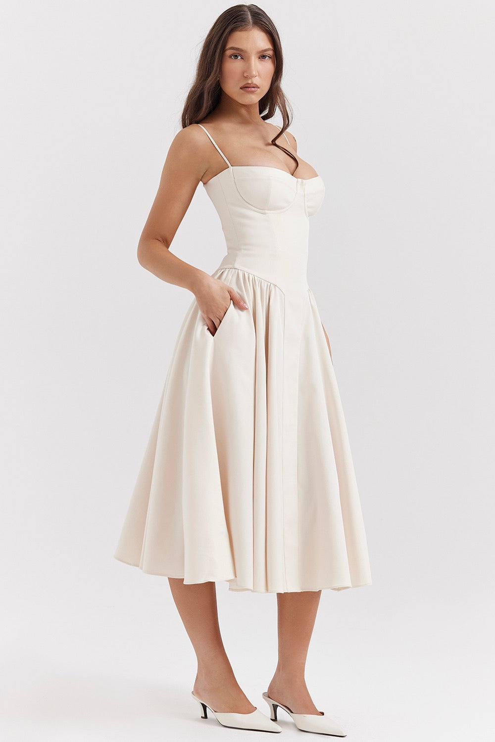Elegante midi-jurk met corsettop