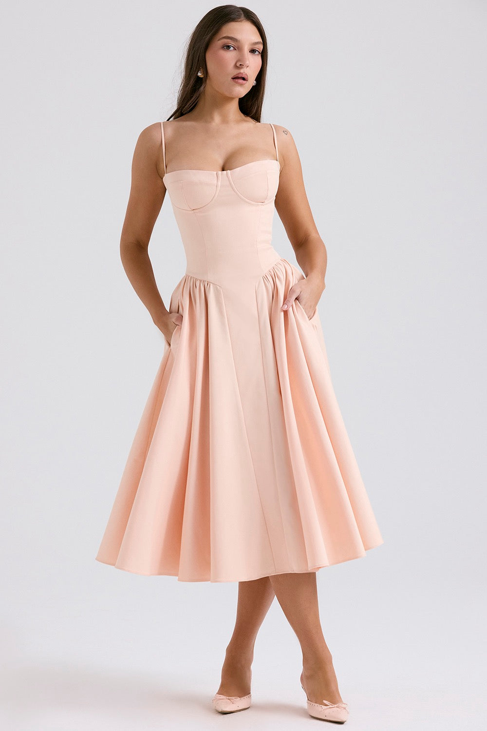 Elegante midi-jurk met corsettop
