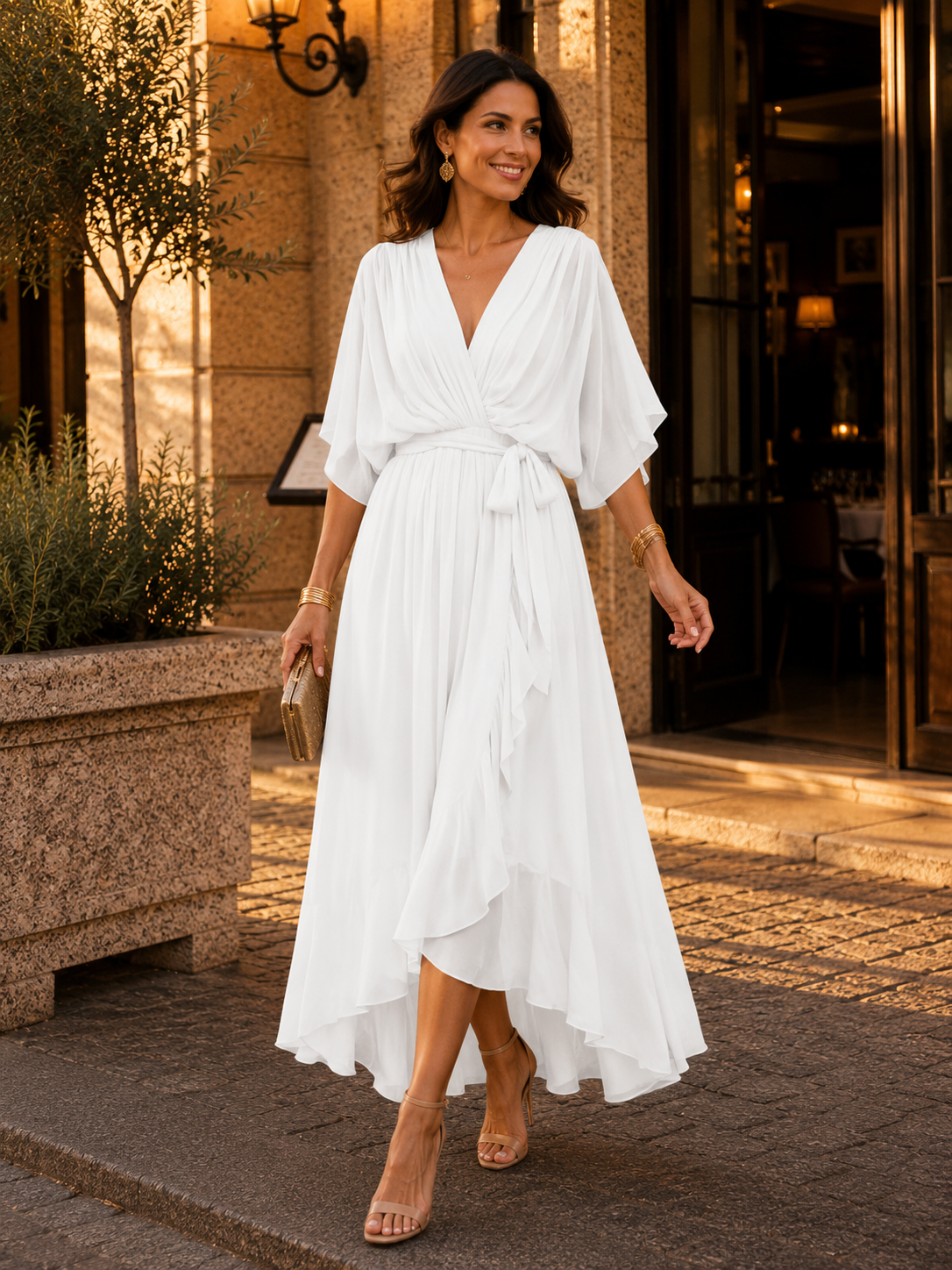 Elegante maxi-jurk met overslaghals en tailleband