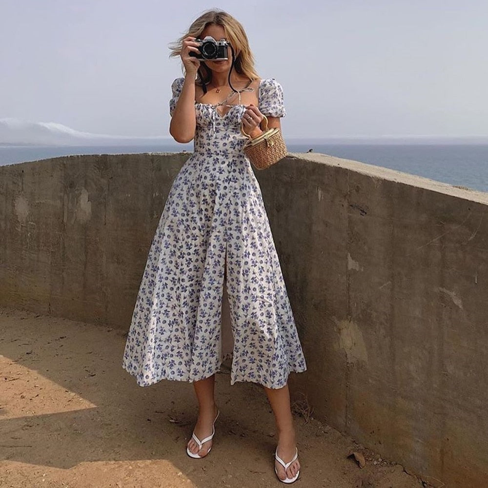 Zomerse midi-jurk met pofmouwen