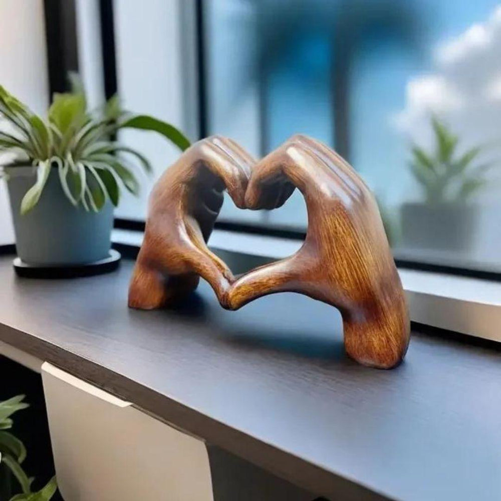 Handgesneden houten hartdecoratie - Natuurlijk hout