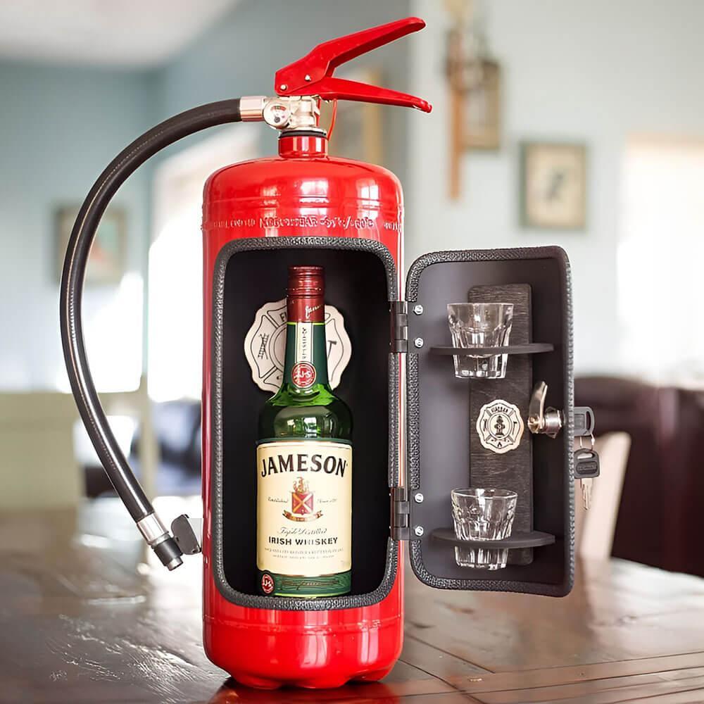 Brandblusser minibar - IJzeren flessenhouder