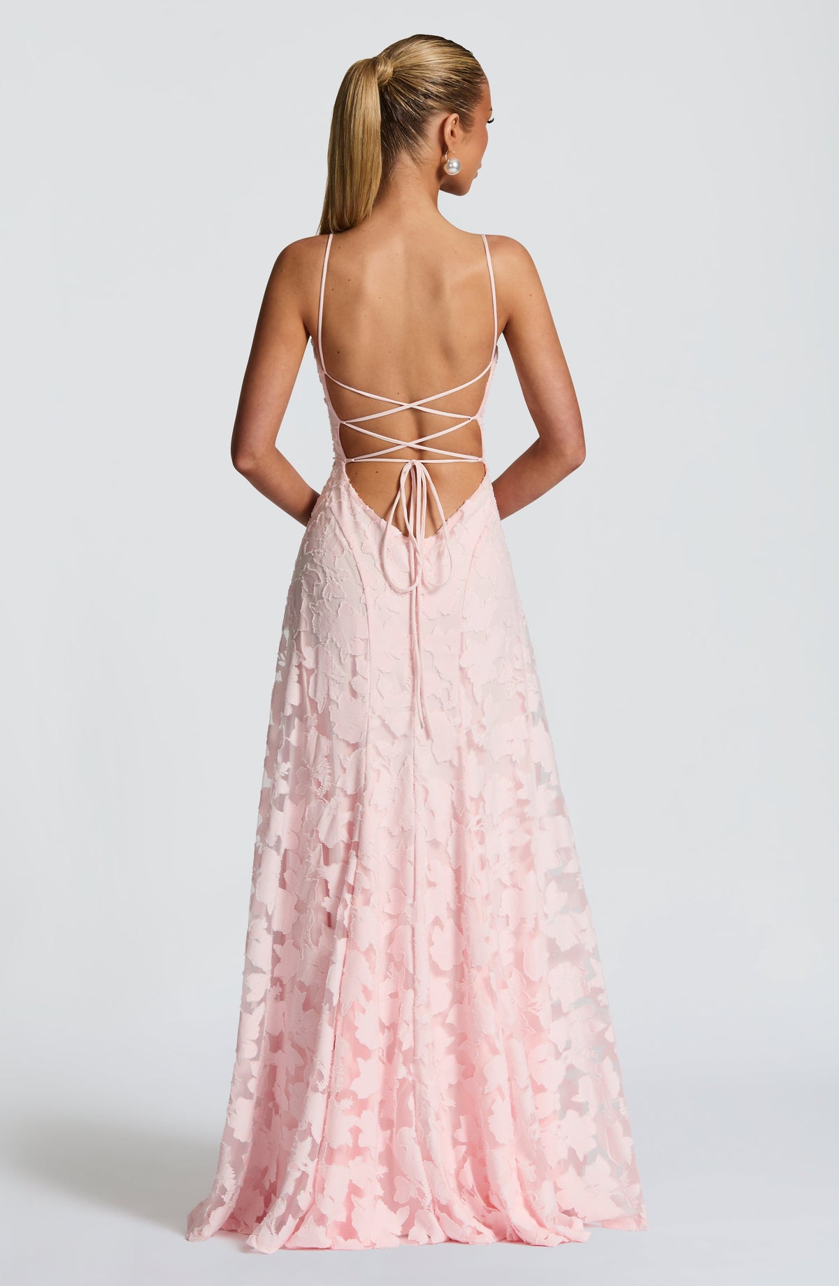 Romantische maxi-jurk met bloemen- en kantdetails