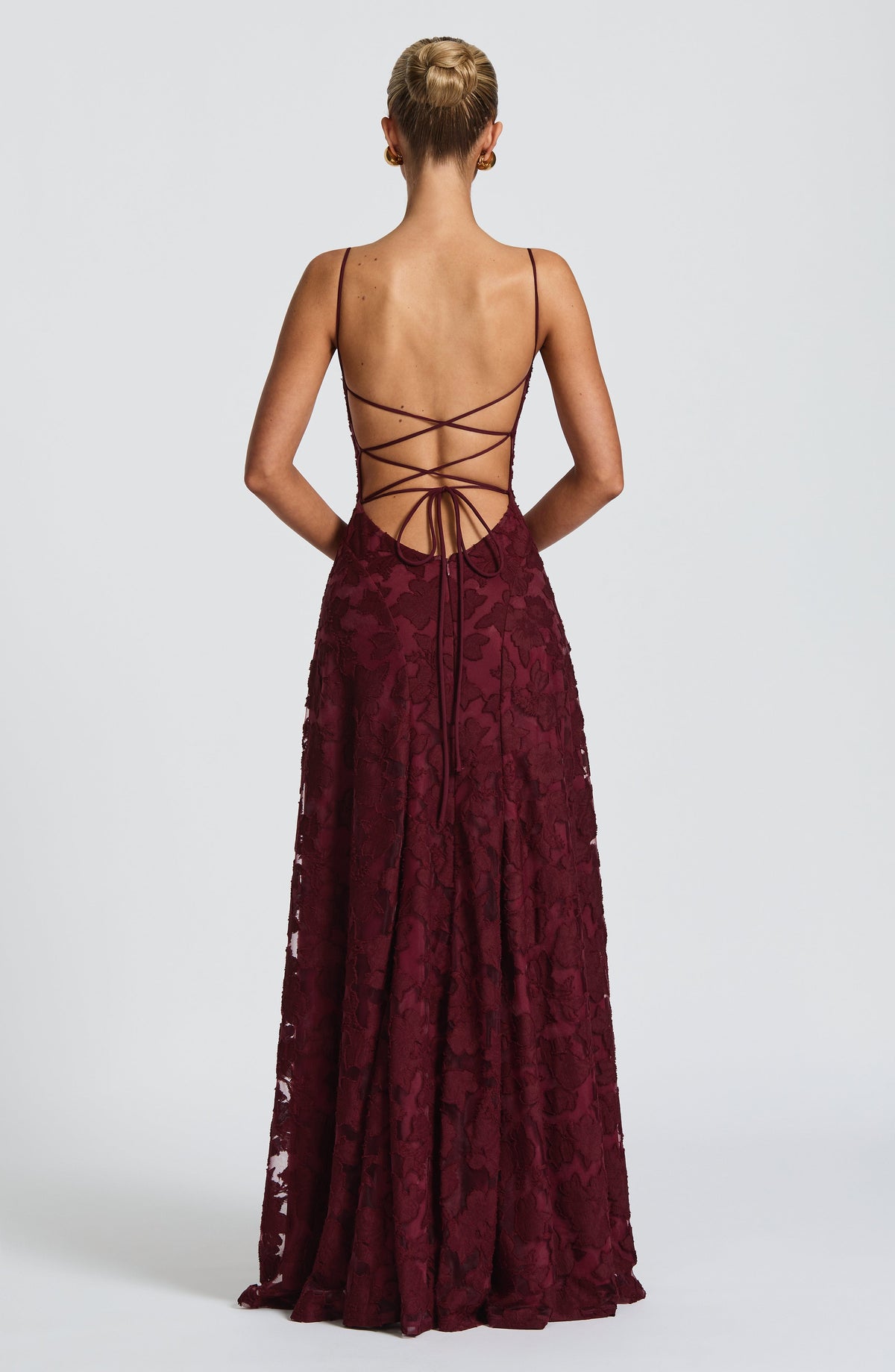 Romantische maxi-jurk met bloemen- en kantdetails