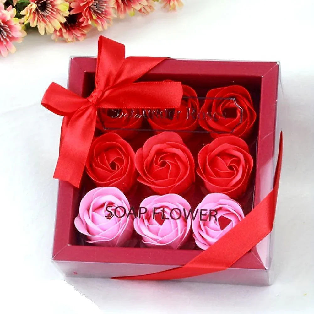 Cadeauset met zeepbloemen - 9 rozen in geschenkdoos